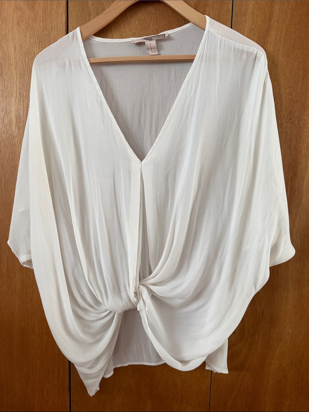 Forever 21 Knot-Front V-Neck Tunic M